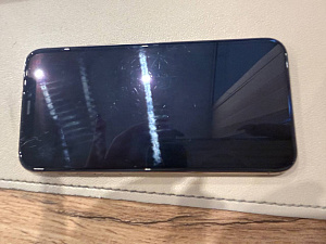 Смартфон Apple iPhone 11 Pro 64GB (64 ГБ, Золотой, 3 ГБ, Global, nanoSim+eSim, Без Rustore, Уценка)